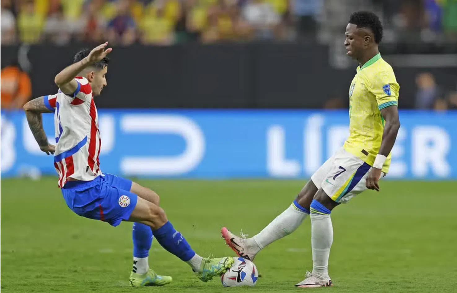 Brasil x Paraguai ao vivo hoje: transmissão, horário e onde ver