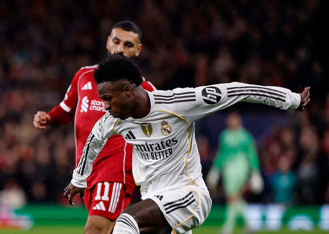Vini Jr e companhia saem derrotados de Anfield; confira os desempenhos dos brasileiros na Champions