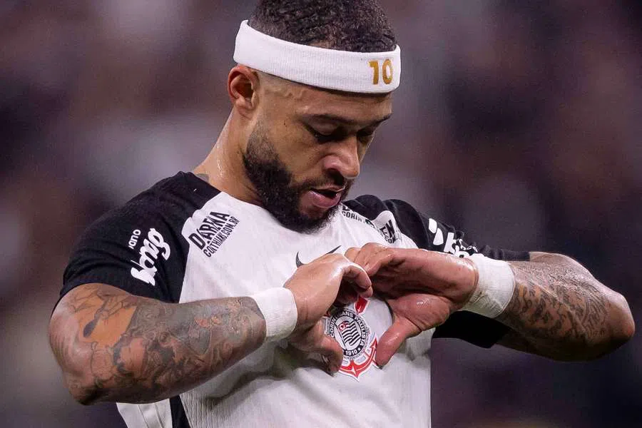 Corinthians negocia com Adidas: Alvinegro busca romper contrato com a Nike