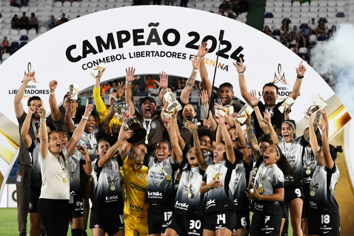 “A glória é delas”: Corinthians conquista a Libertadores Feminina 2023