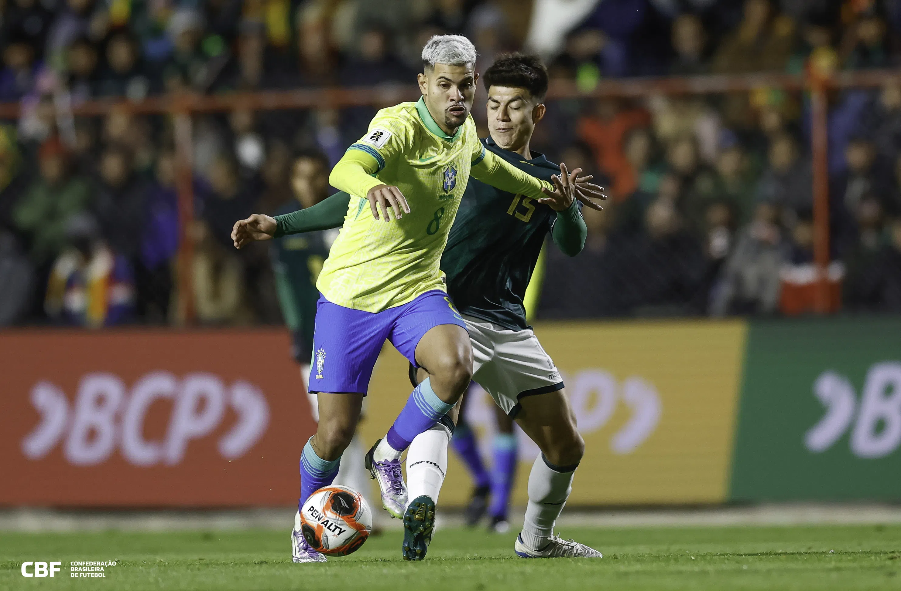 Brasil não suporta altitude e perde para a Bolívia, que garante vaga na repescagem para a Copa do Mundo de 2026; veja como foi o jogo
