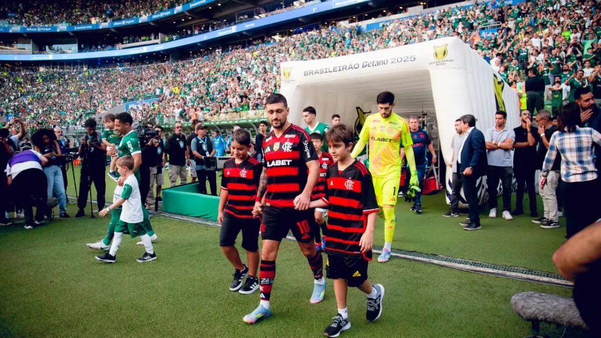 Chances do Brasileirão 2025: Flamengo encosta no Palmeiras e reabre a briga pelo título