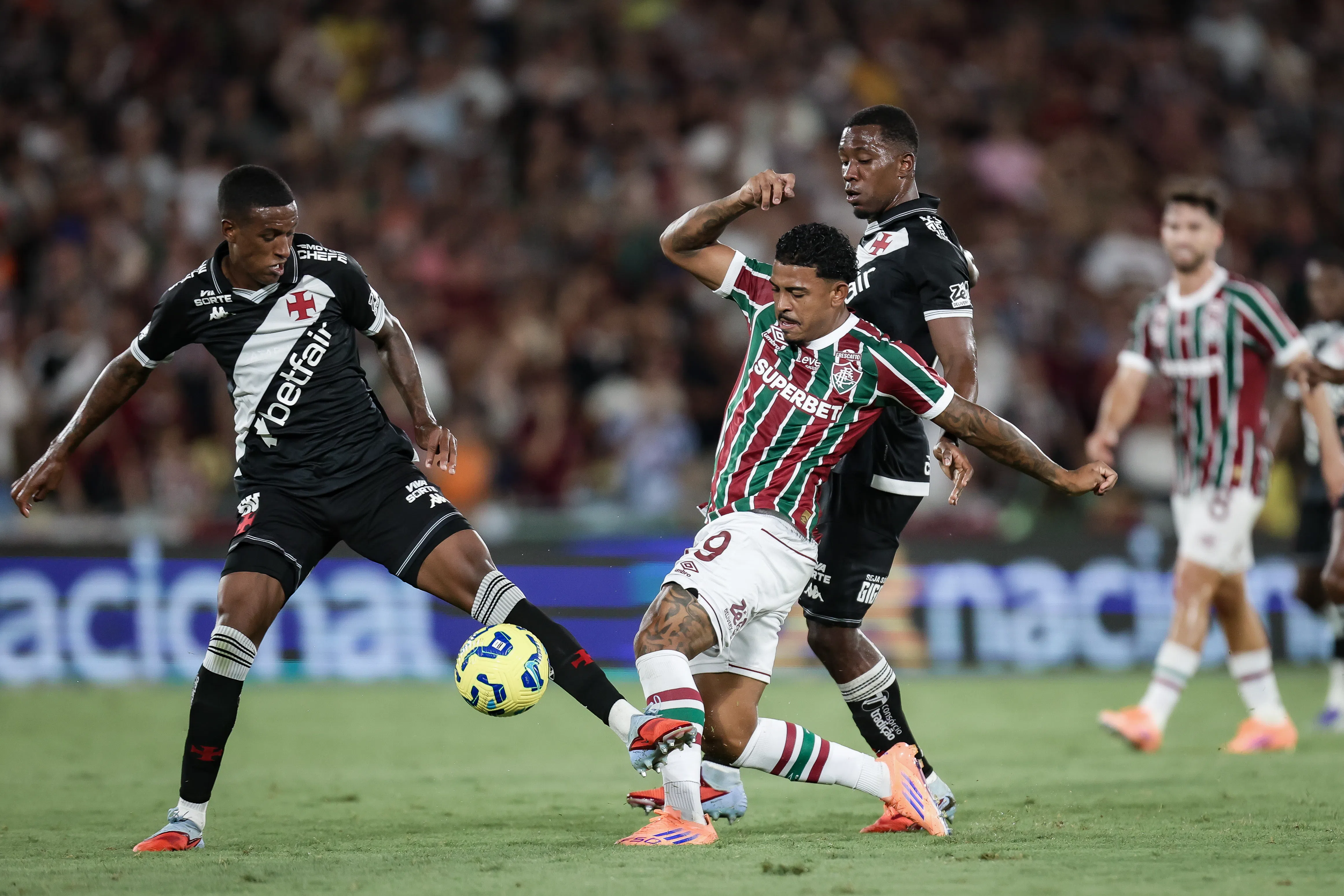 Fluminense no tempo normal, mas Vasco se dá melhor nas penalidades e está na final da Copa do Brasil; veja como foi a partida