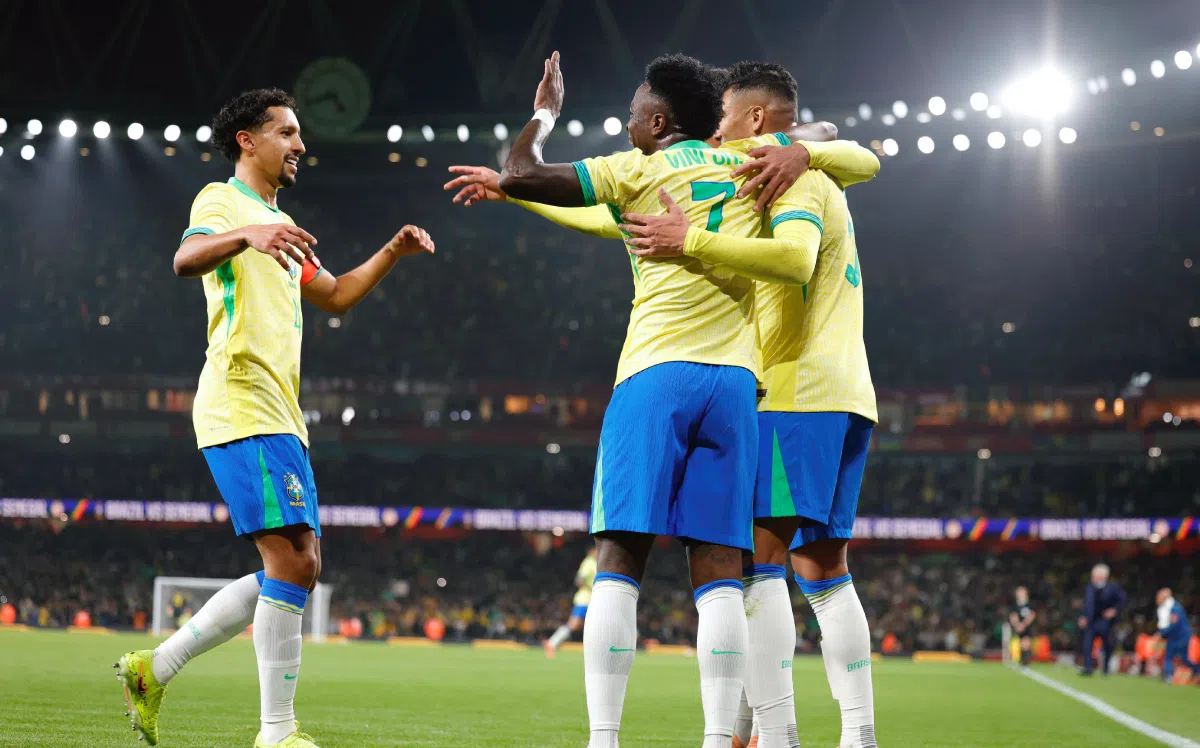 Jogadores comemoram gol da Seleção Brasileira em amistoso - Foto: Rafael Ribeiro/CBF