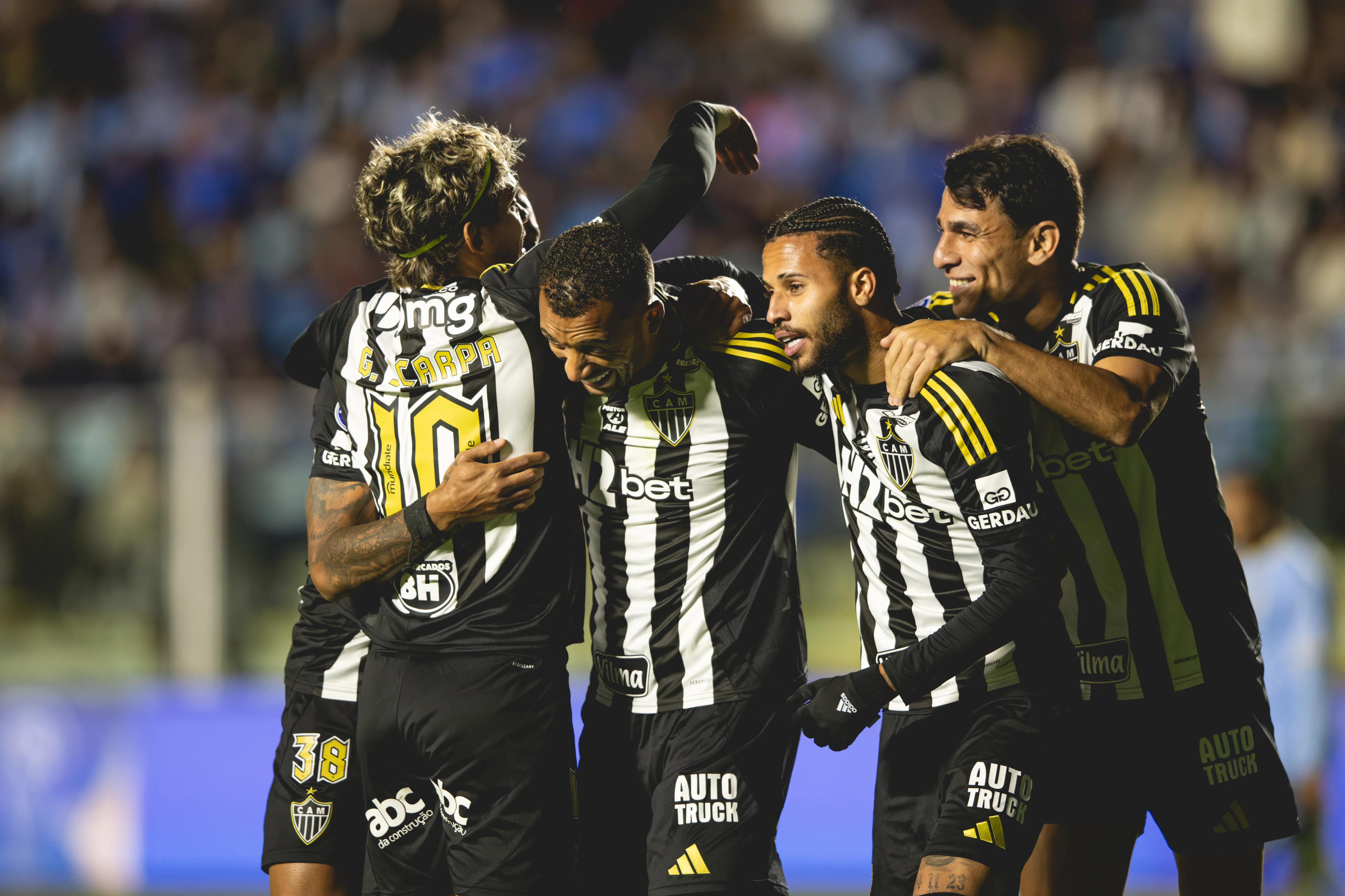 Com um a mais, Atlético-MG cede o empate para o Bolívar no jogo de ida das quartas de final da Sul-Americana; veja como foi o jogo
