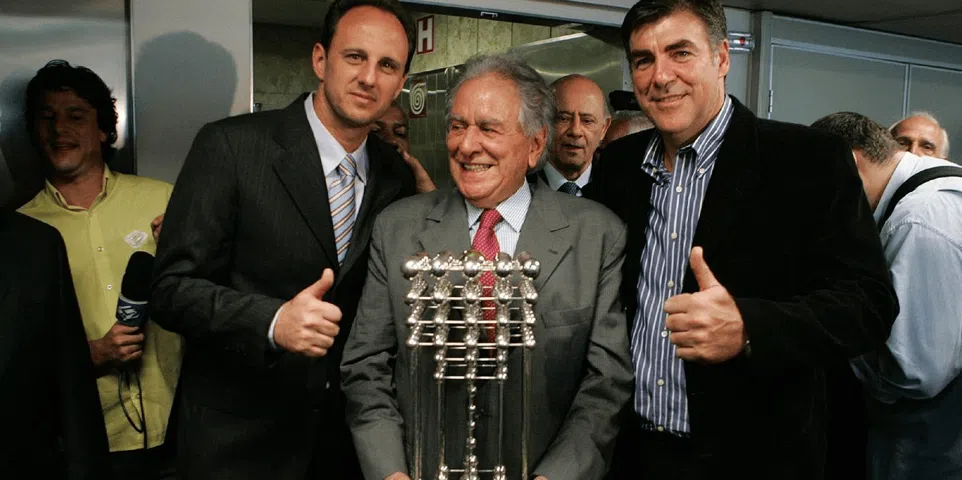 A Taça das Bolinhas e a Controvérsia que Envolveu São Paulo e Flamengo em 2011