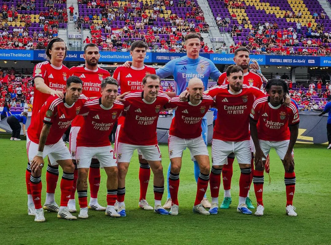 Em jogo paralisado por alerta climático, Benfica goleia o Auckland City no Mundial de Clubes; veja como foi a partida
