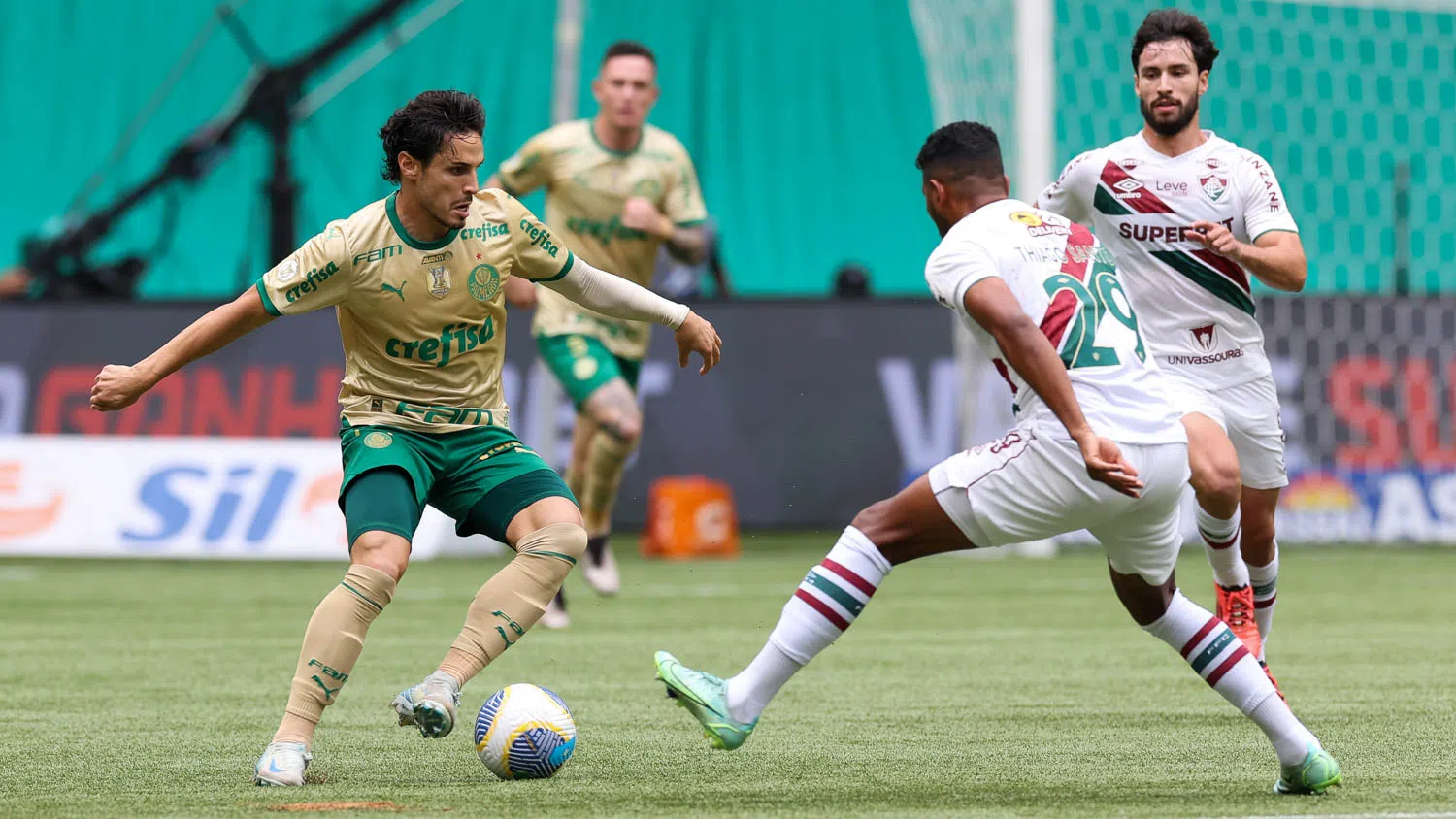 Palmeiras x Fluminense: onde assistir, escalações e palpite para o jogo de hoje pelo Brasileirão 2025