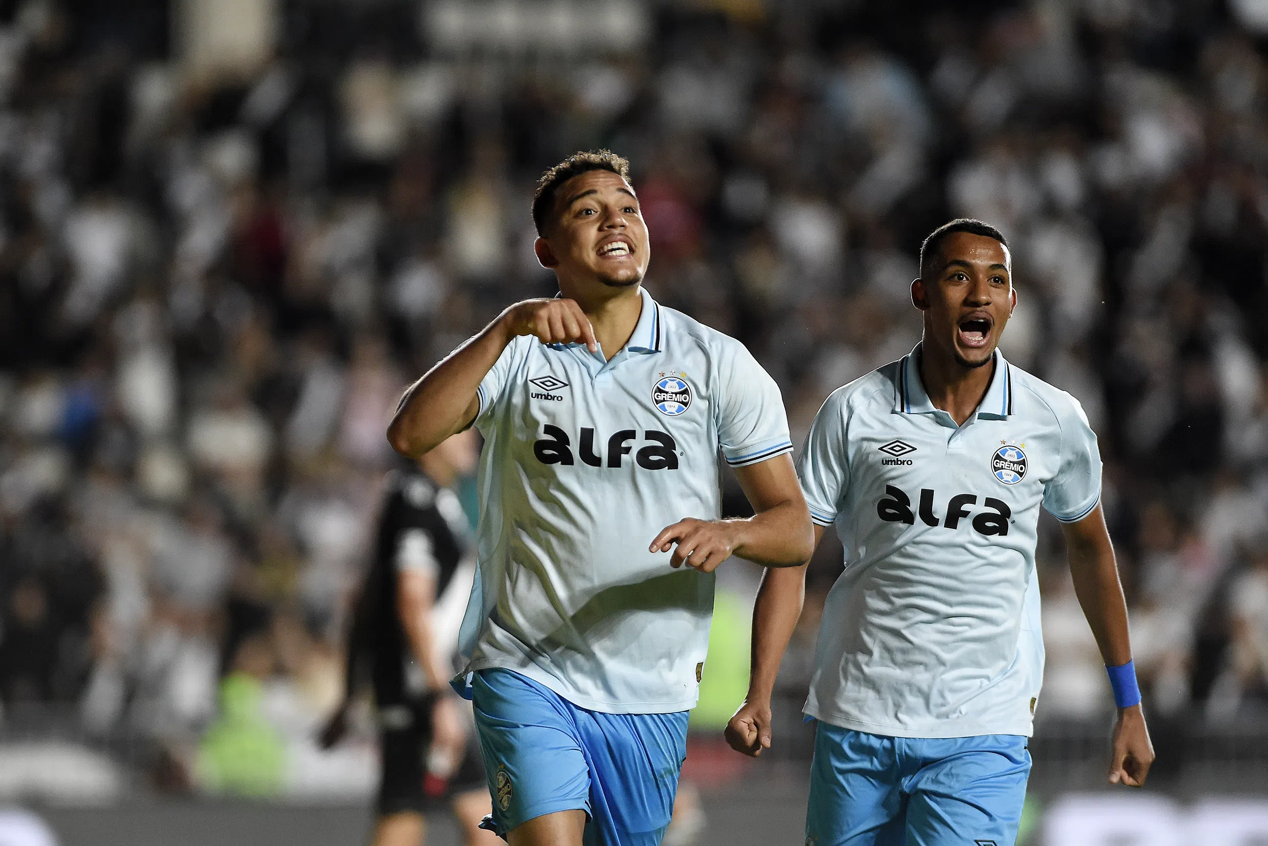 Qual canal vai passar o jogo Grêmio x Alianza Lima ao vivo: Saiba horário, onde assistir e escalações