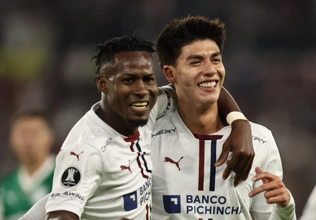 LDU humilha o Palmeiras, goleia e consegue uma grande vantagem na semifinal da Libertadores; veja como foi o jogo
