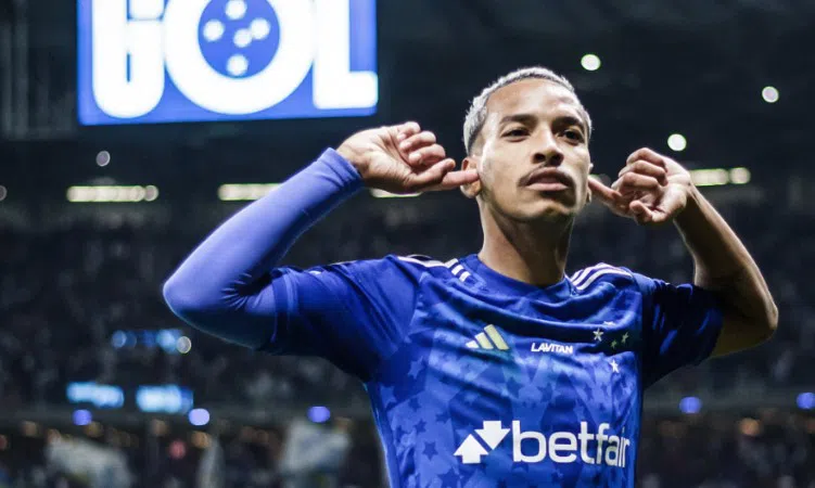 Palmeiras, Grêmio e Vasco Movimentam o Mercado de Transferências