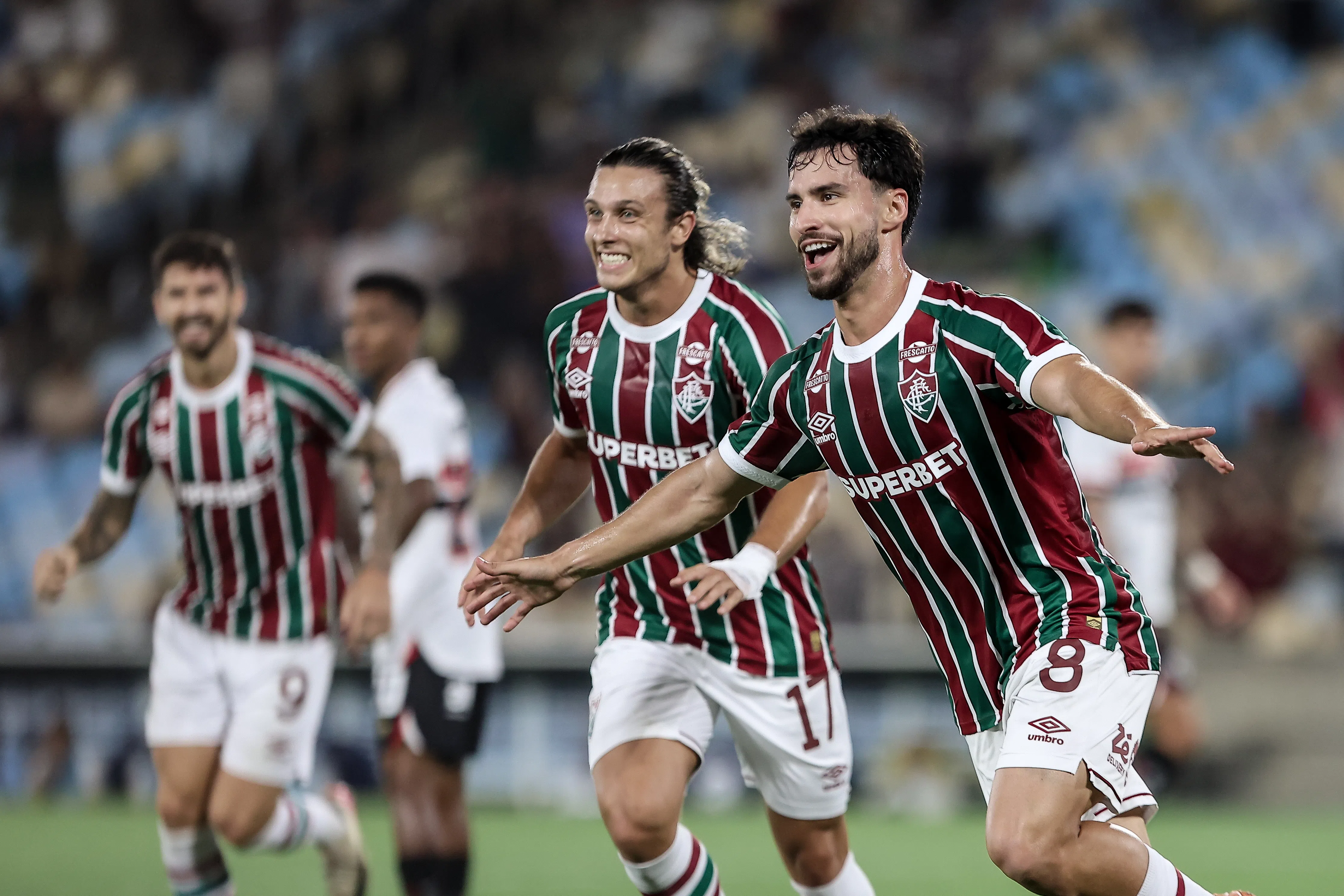Fluminense atropela o São Paulo e se classifica para a Libertadores do próximo ano; veja como foi o jogo
