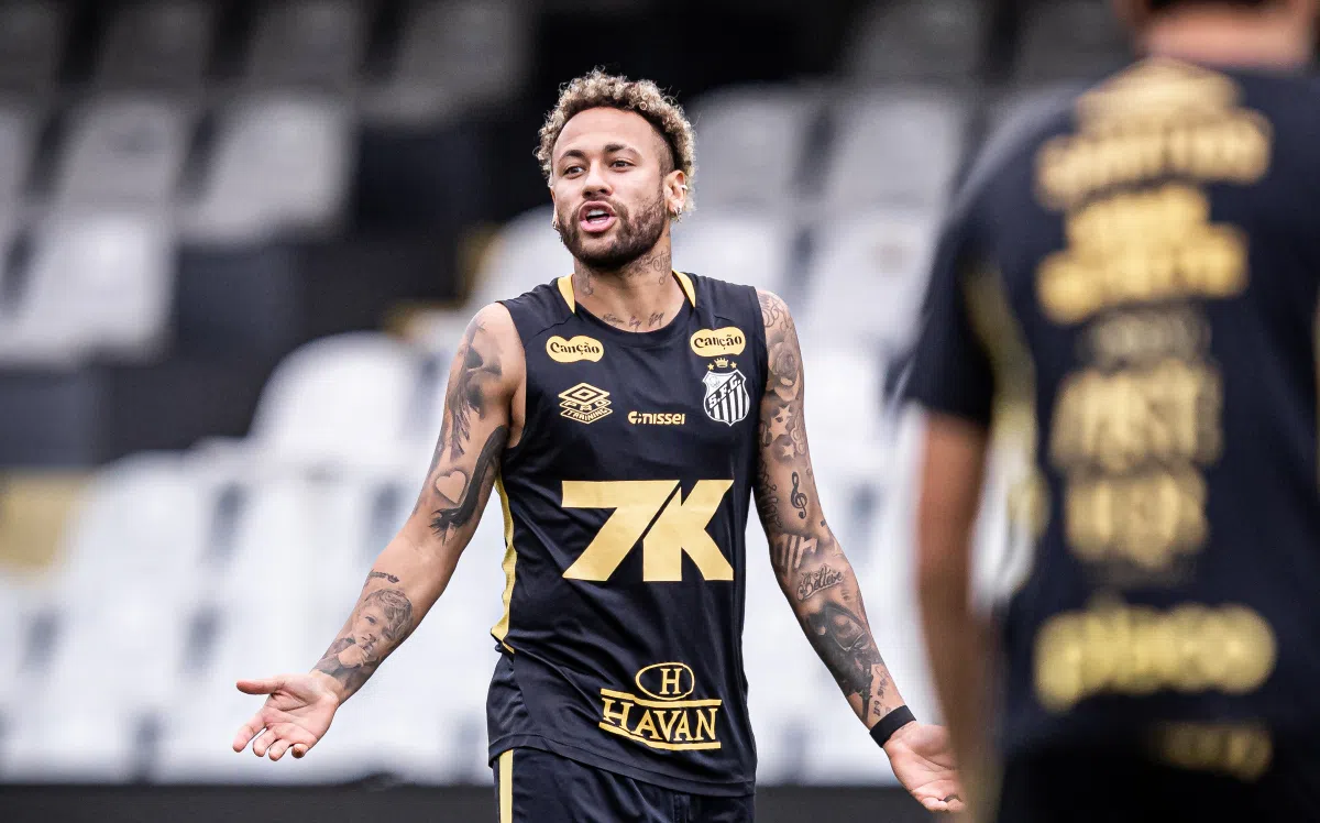Neymar é opção do Santos contra o Sport, mas seguirá sob avaliação médica