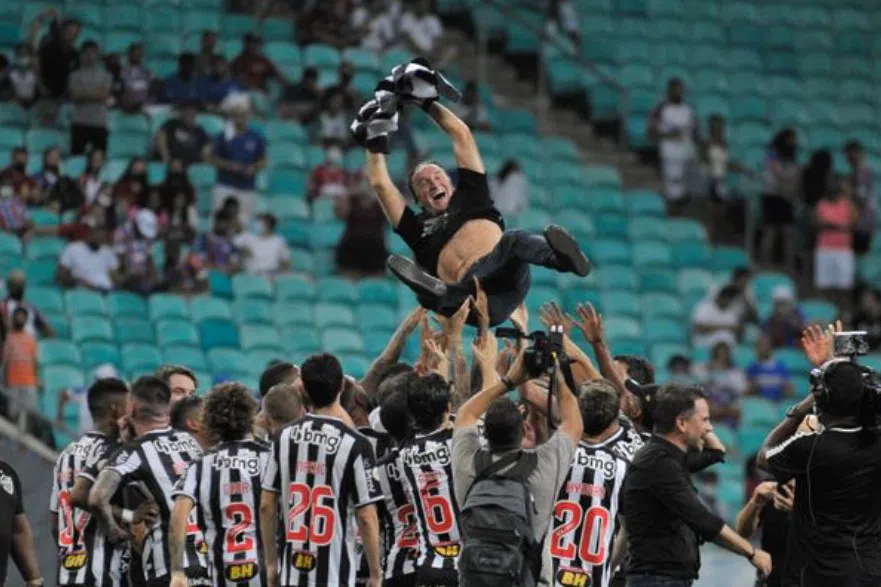 Cuca Retorna ao Atlético-MG: O Que Esperar do Galo